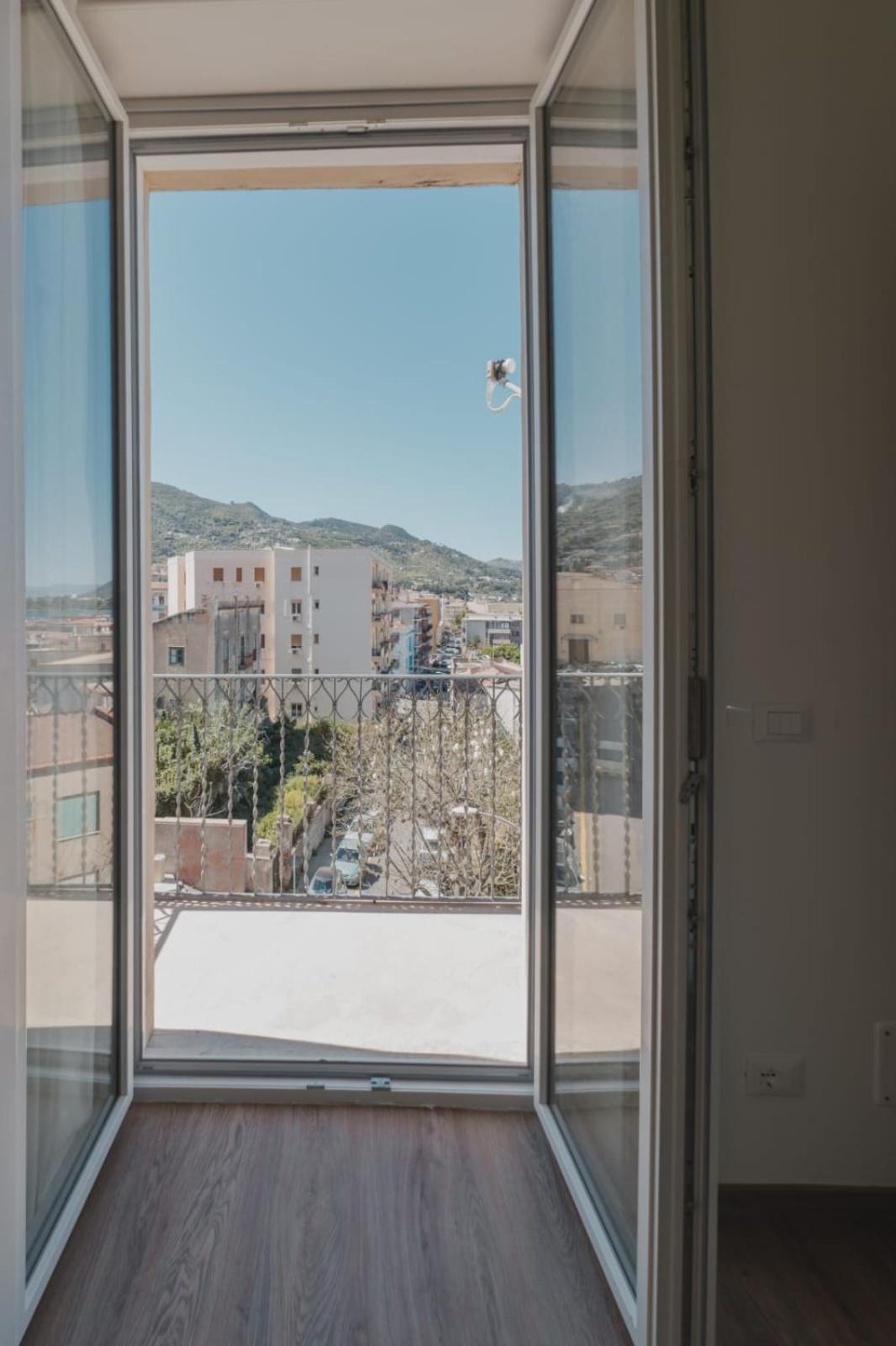 Villa Di Giorgi Apartments Center 체팔루 외부 사진